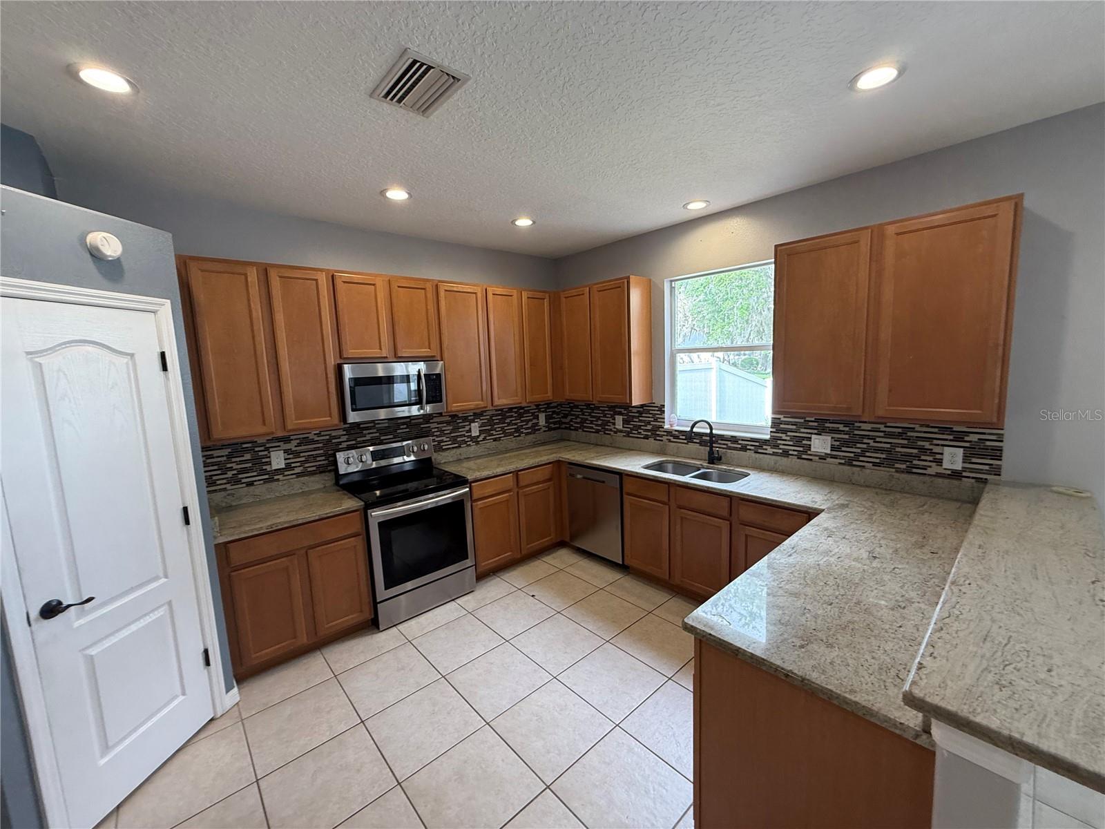 10427 Lucaya Drive, FL