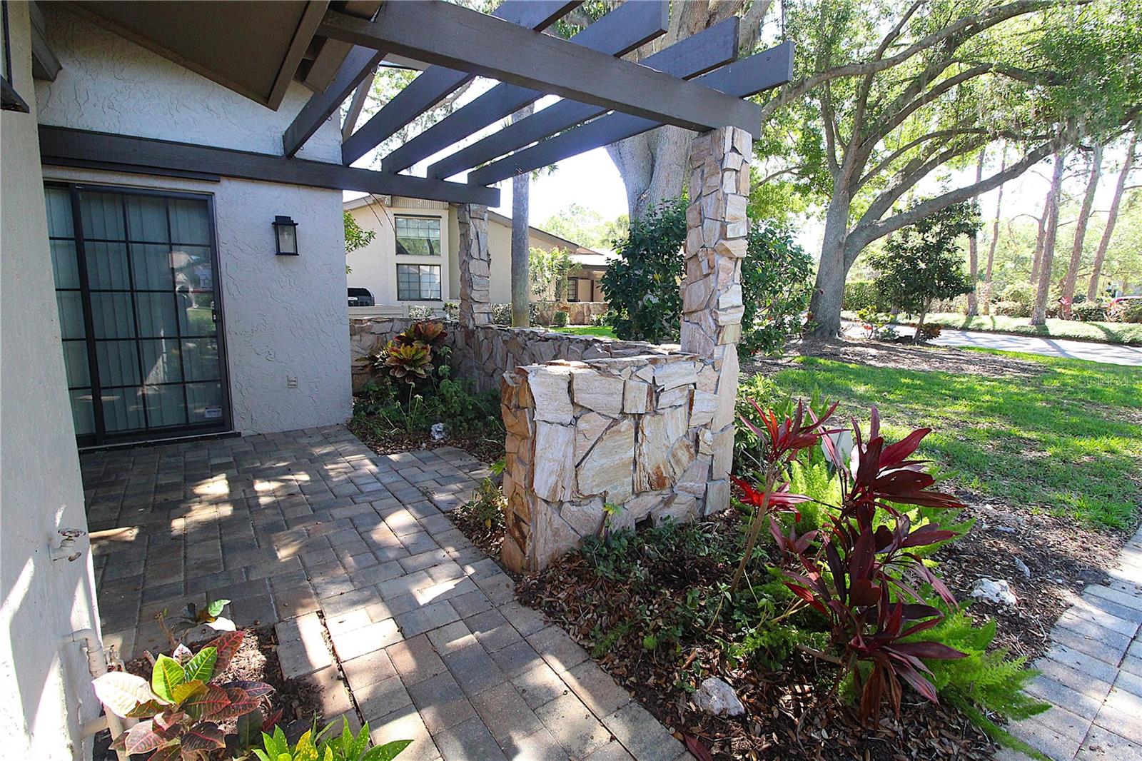 5677 Pipers Waite, FL