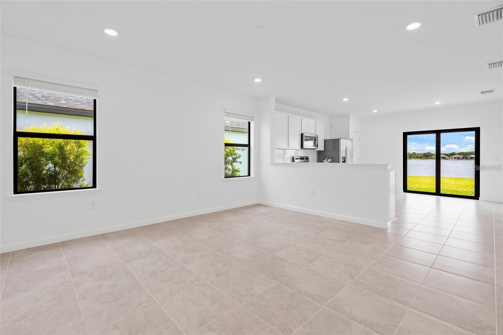 6560 Silverstar Drive, FL