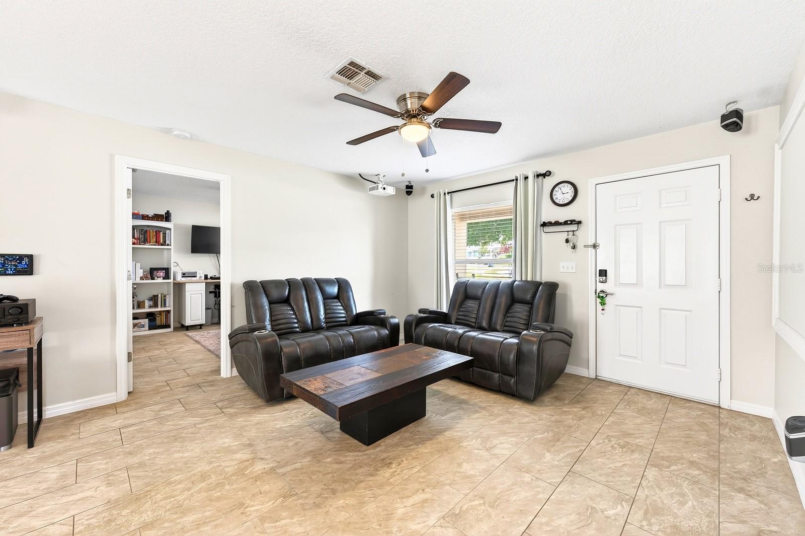 337 Windridge Place, FL