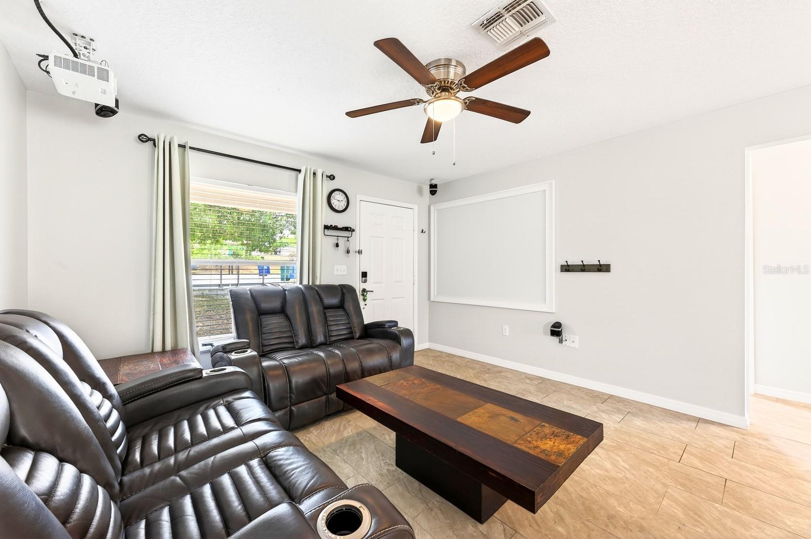 337 Windridge Place, FL