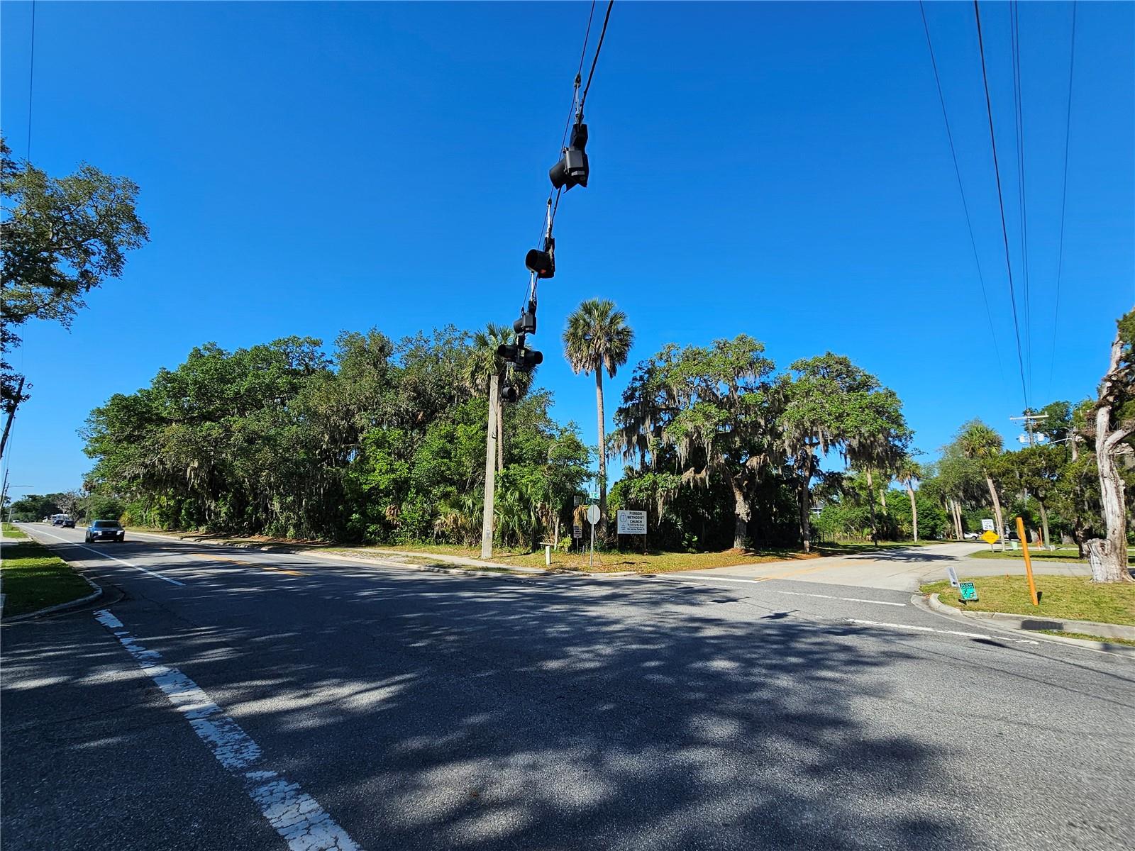 123 W 2nd Avenue, FL