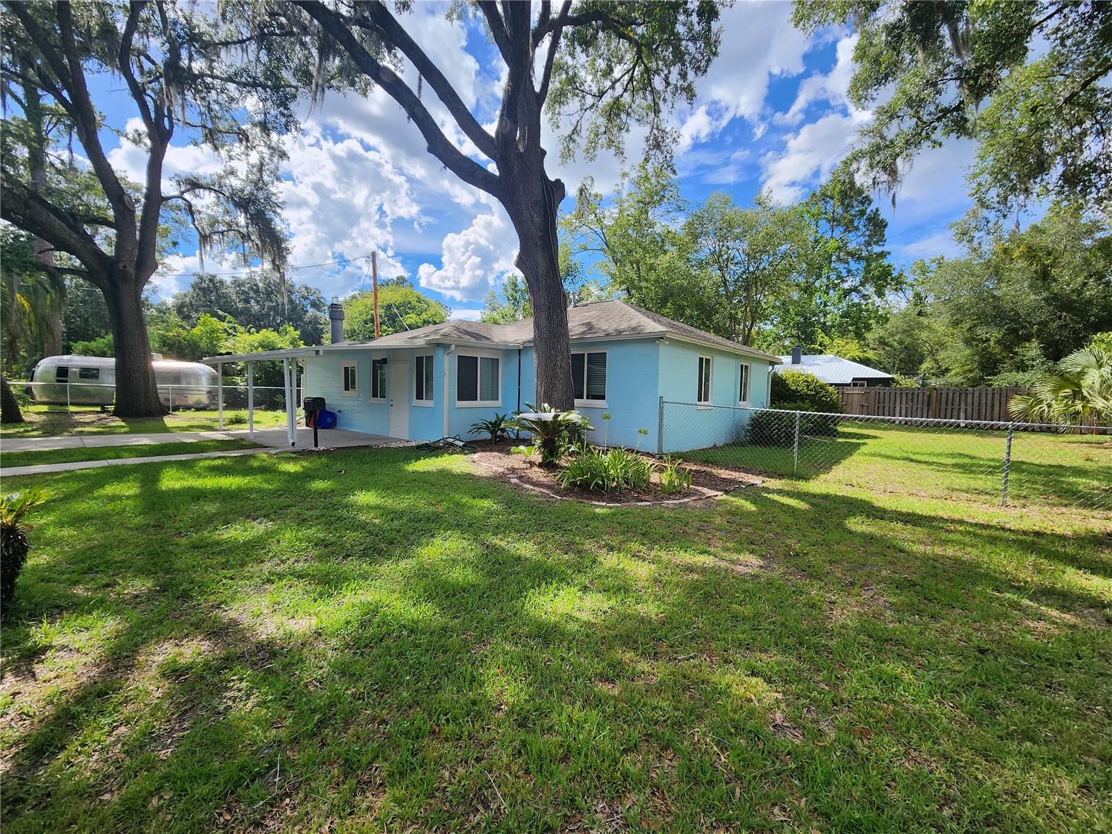 1014 10th Place, FL