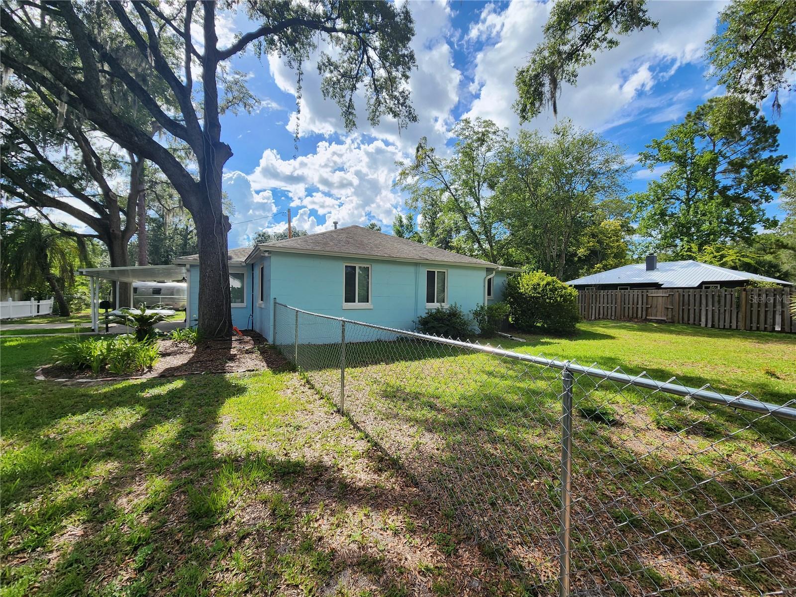 1014 10th Place, FL