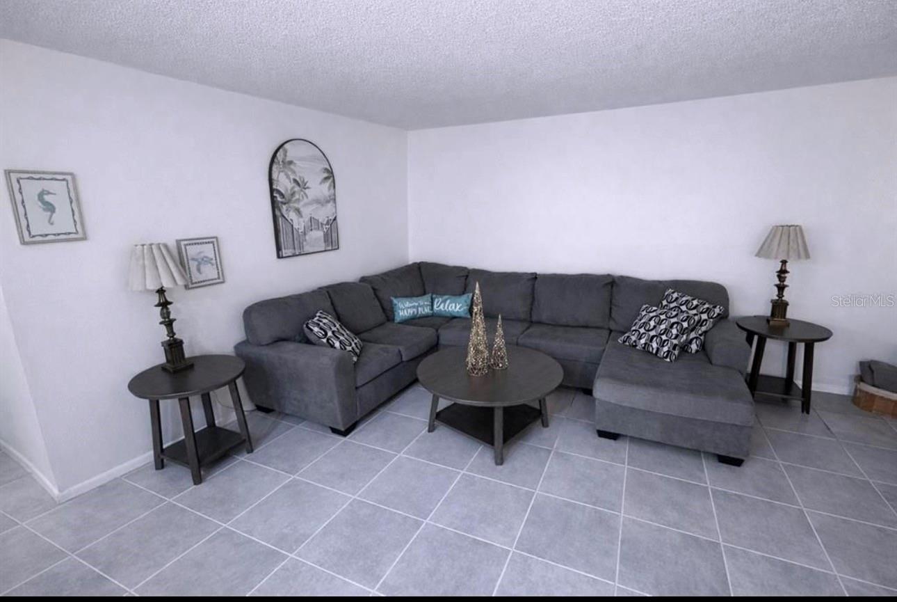 3300 Fox Chase Circle, FL