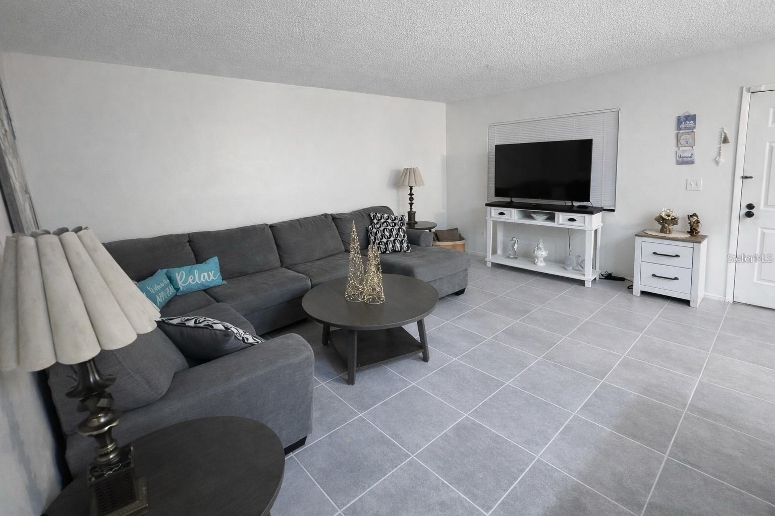 3300 Fox Chase Circle, FL