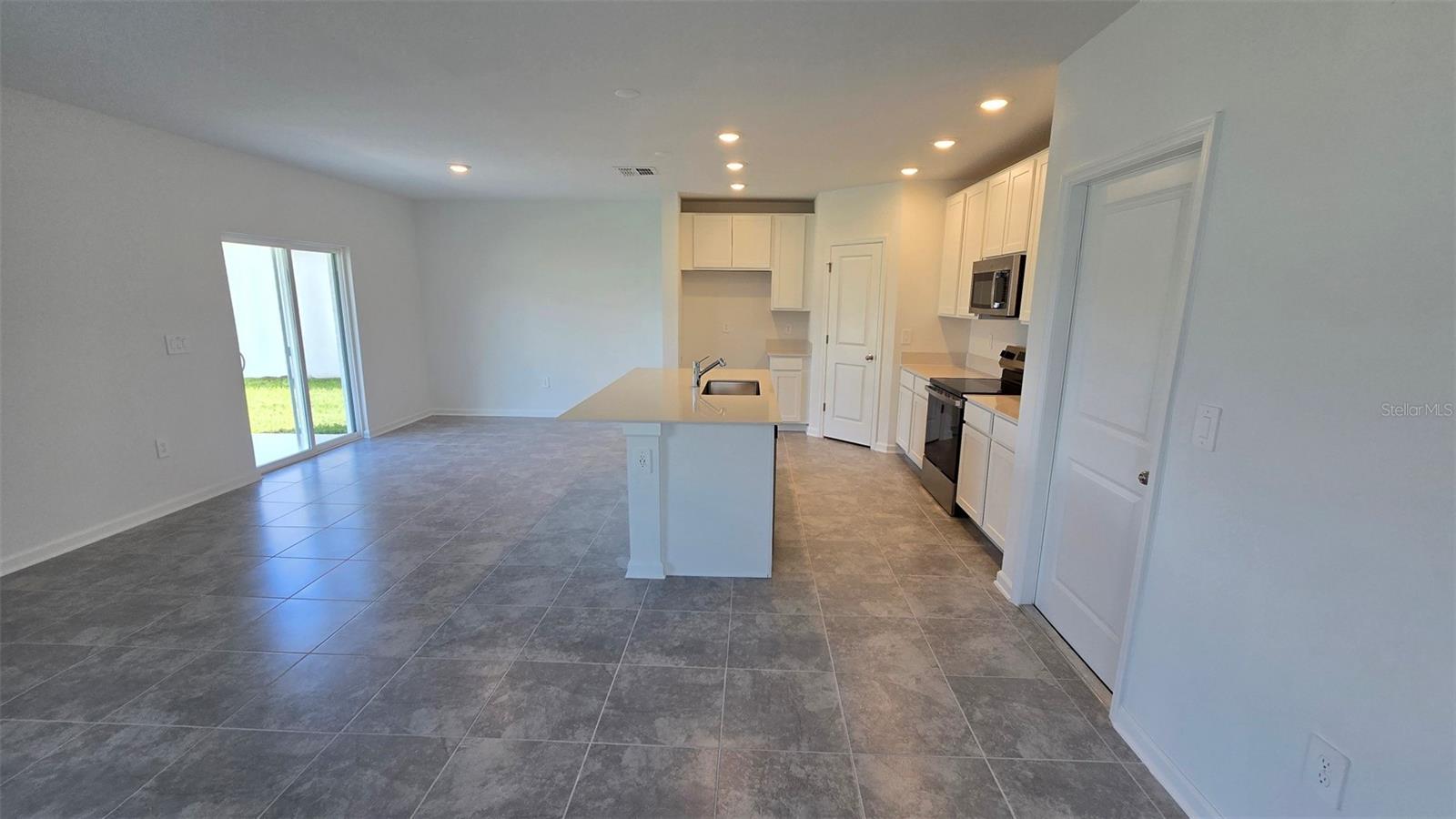1449 Cumberland Avenue, FL