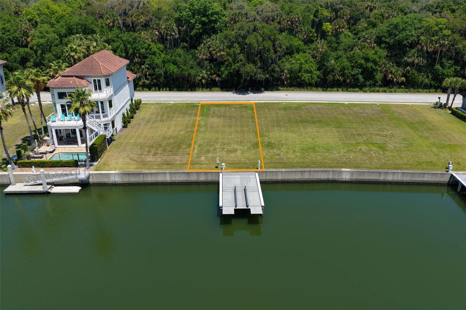 216 Harbor Village Point, FL