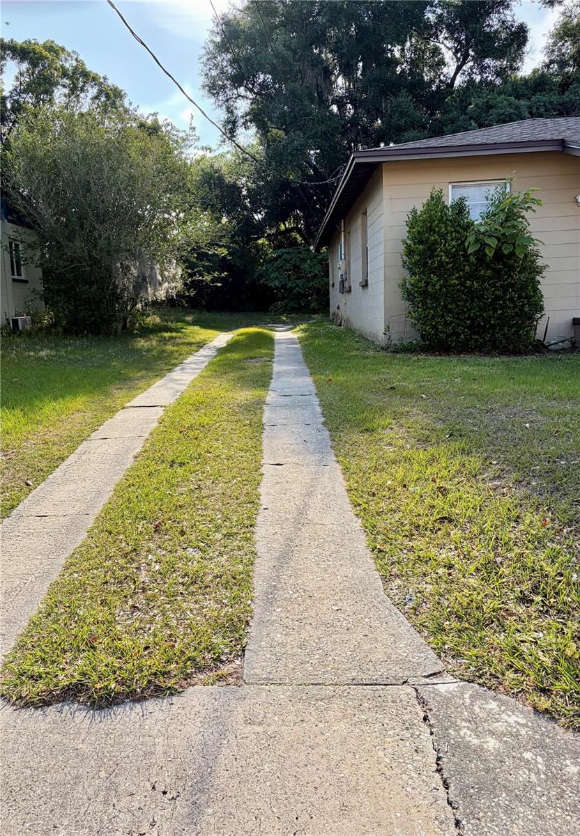 1203 Brunnell Parkway, FL