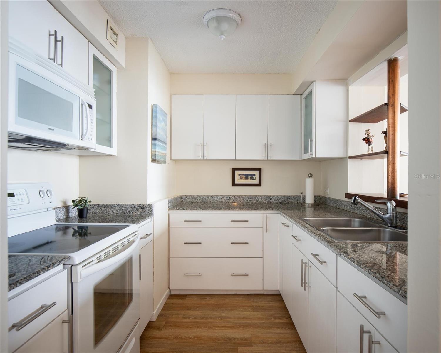 1477 Ashford Avenue Torre Del Mar, PR