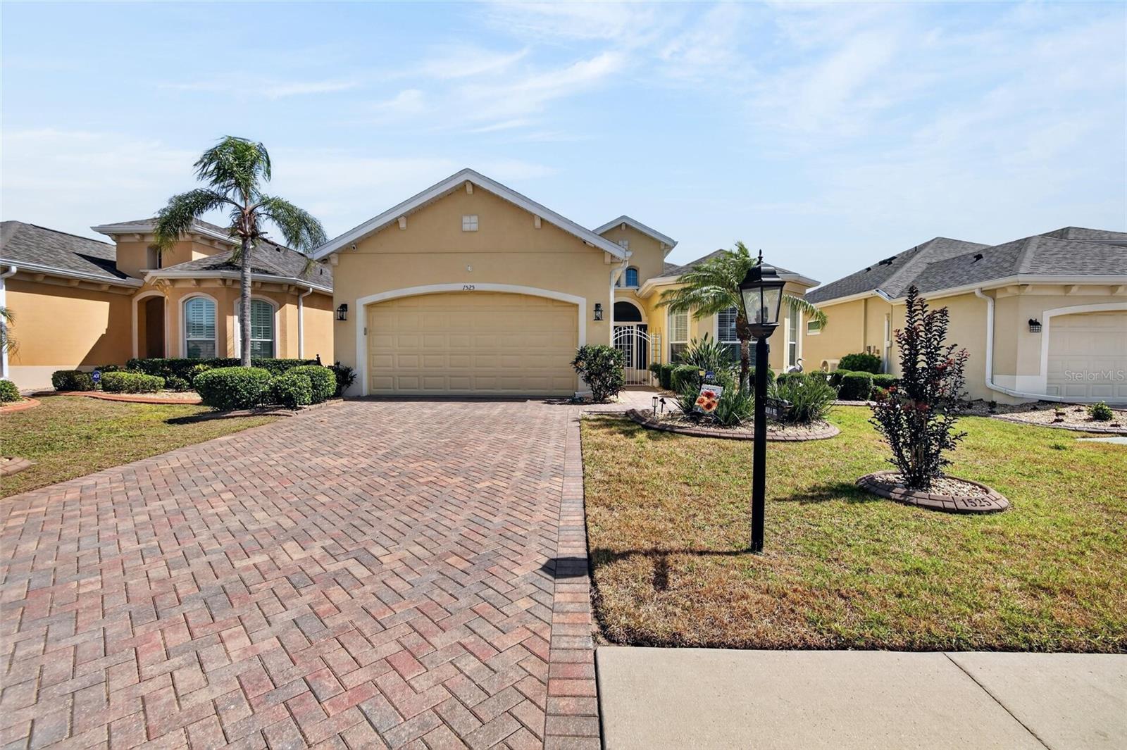 1525 Emerald Dunes Drive, FL