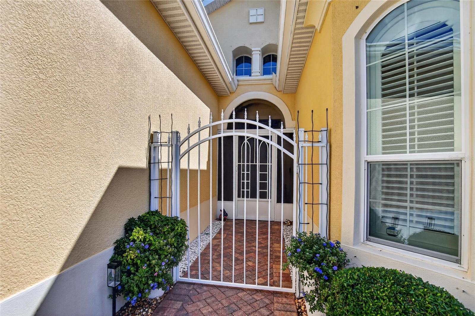 1525 Emerald Dunes Drive, FL