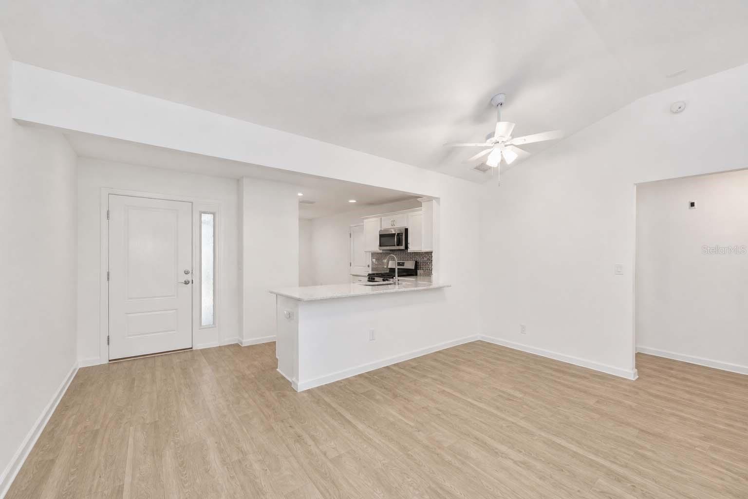 1106 Ebling Loop, FL