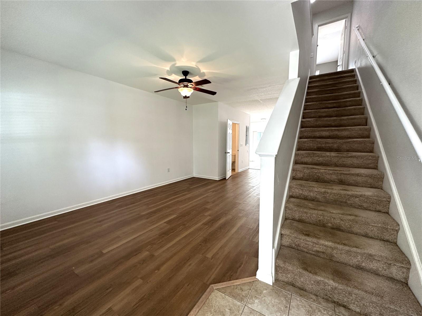 15816 Fishhawk View Drive, FL