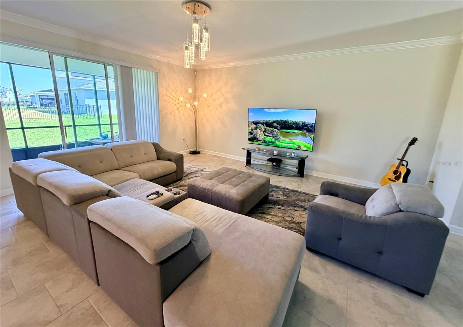 2572 Camden Park Circle, FL