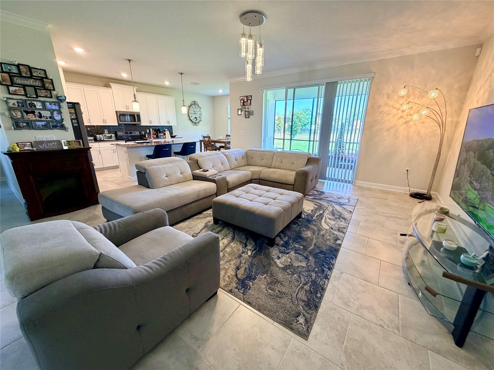 2572 Camden Park Circle, FL