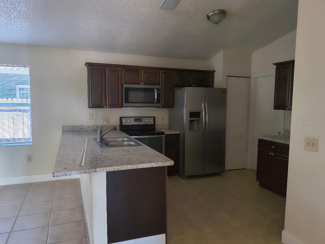 1003 Winterberry Lane, FL