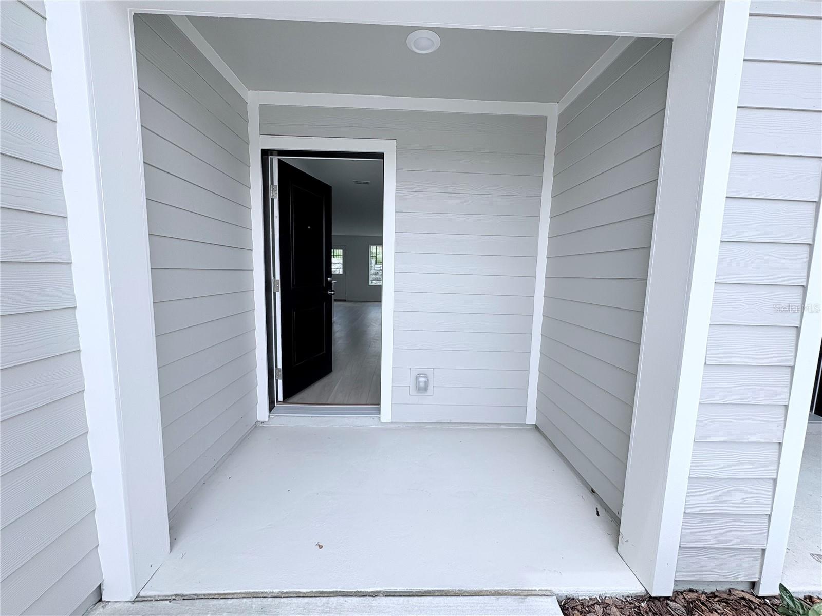 866 Lynx Street, FL