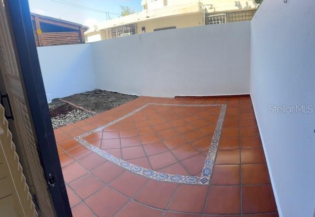 111 Doncella, PR
