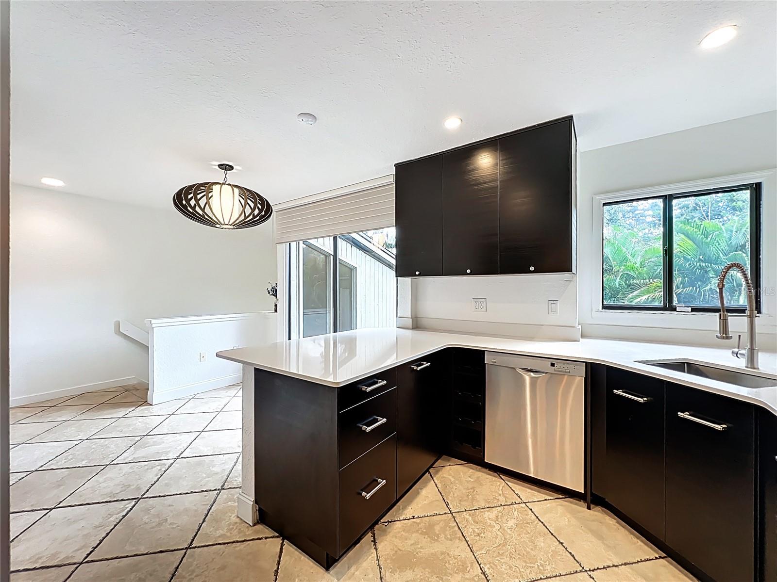 542 Osceola Avenue, FL