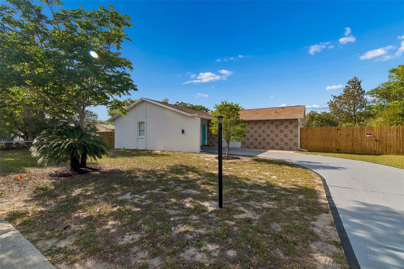 9015 Forest Oaks Boulevard, FL