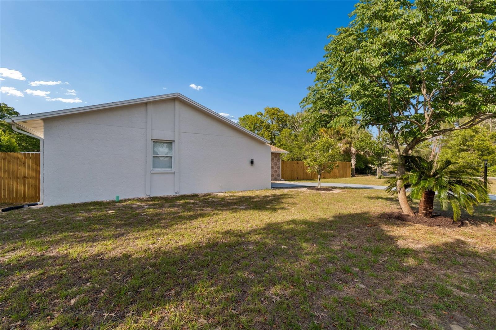 9015 Forest Oaks Boulevard, FL