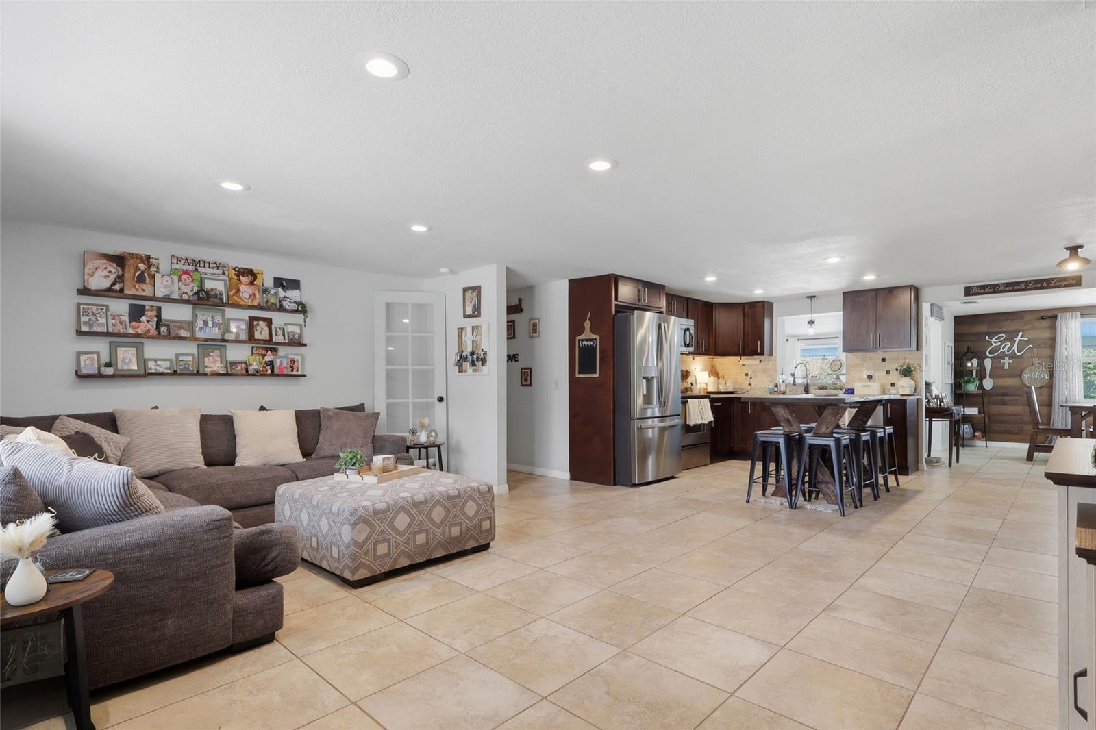 37325 Vero Lane, FL
