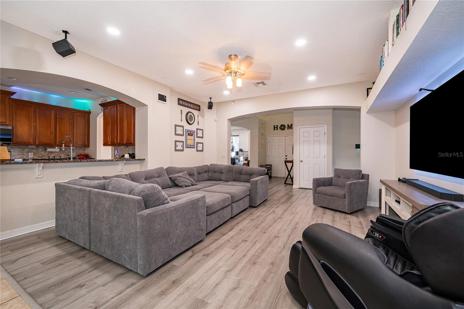 9808 Bennington Chase Drive, FL