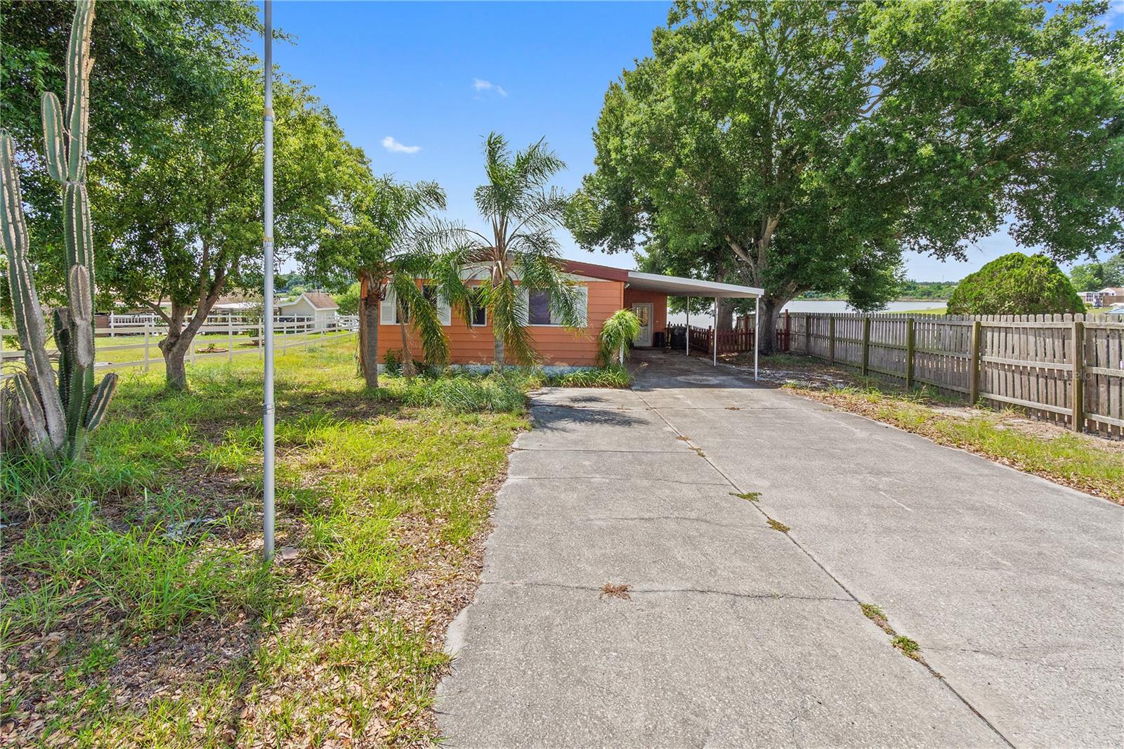 1025 Carver Street, FL