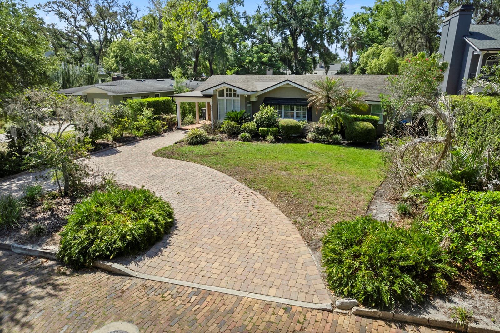 220 Reading Way, FL