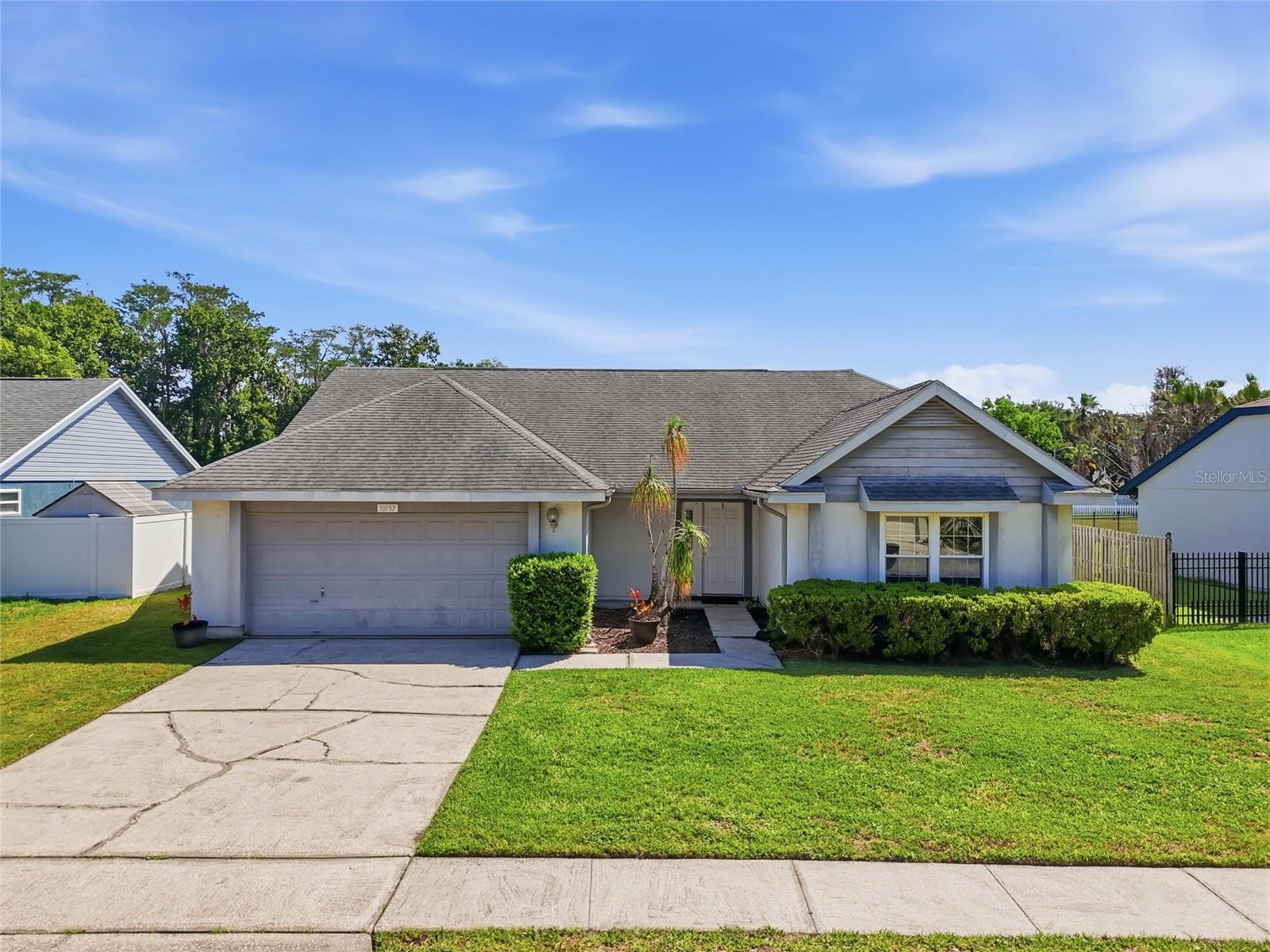10137 Pink Carnation Court, FL