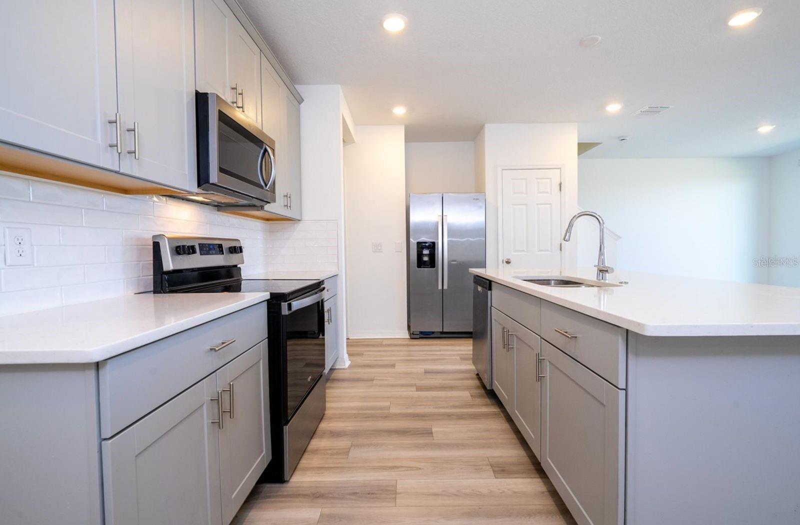 4549 Burrowing Owl Loop, FL