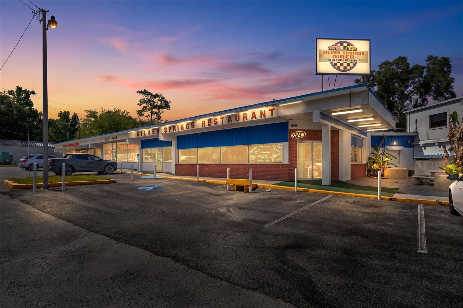 5300 Silver Springs Boulevard, FL