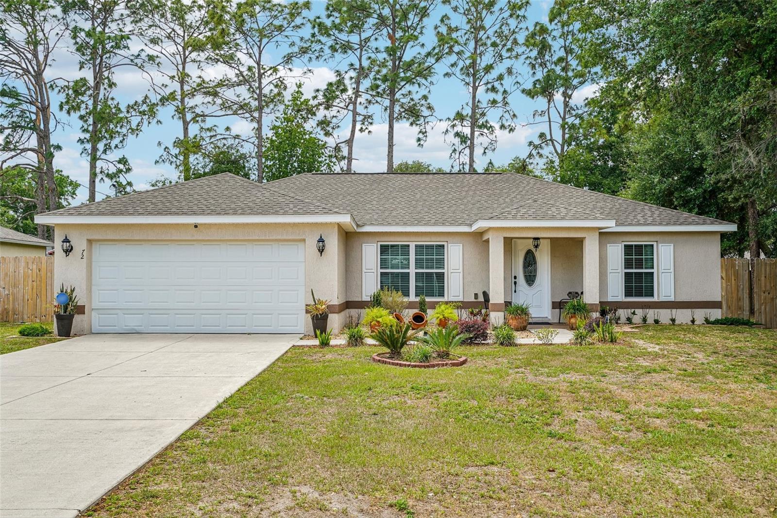 72 Cedar Road, FL