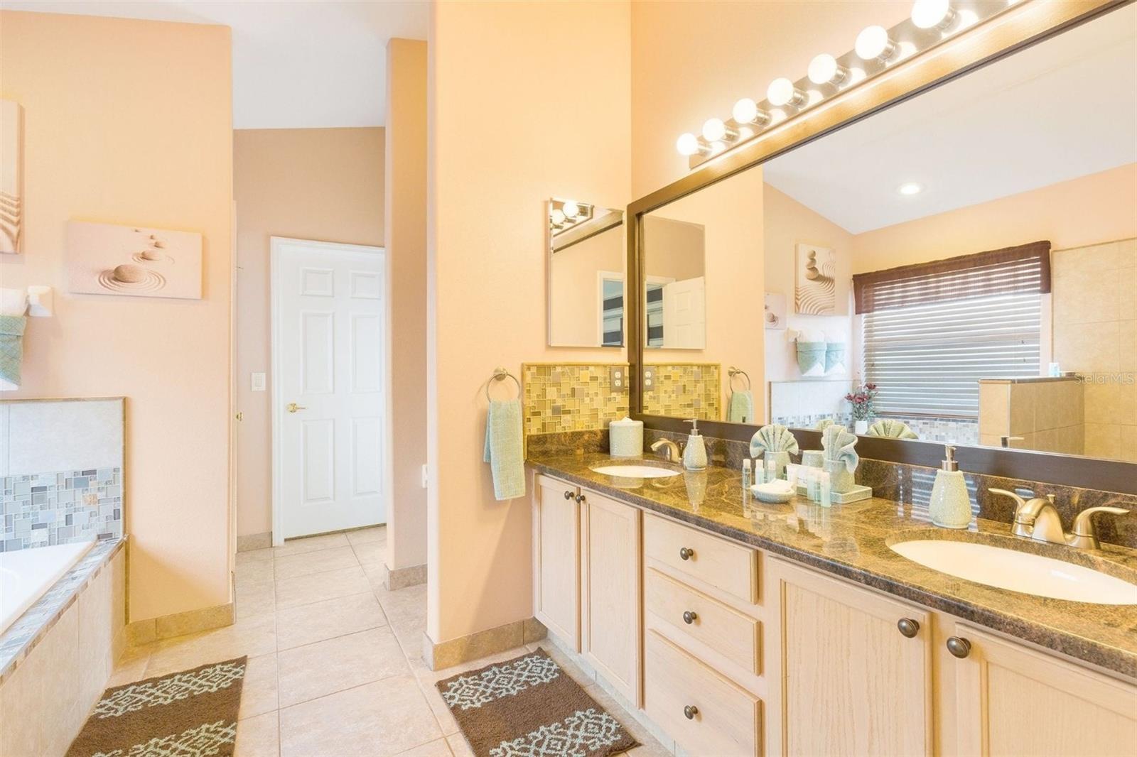2672 Autumn Creek Circle, FL