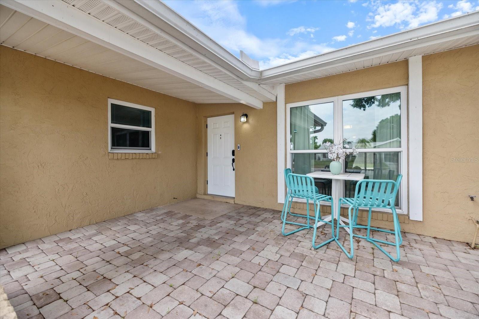 818 Plum Tree Lane, FL