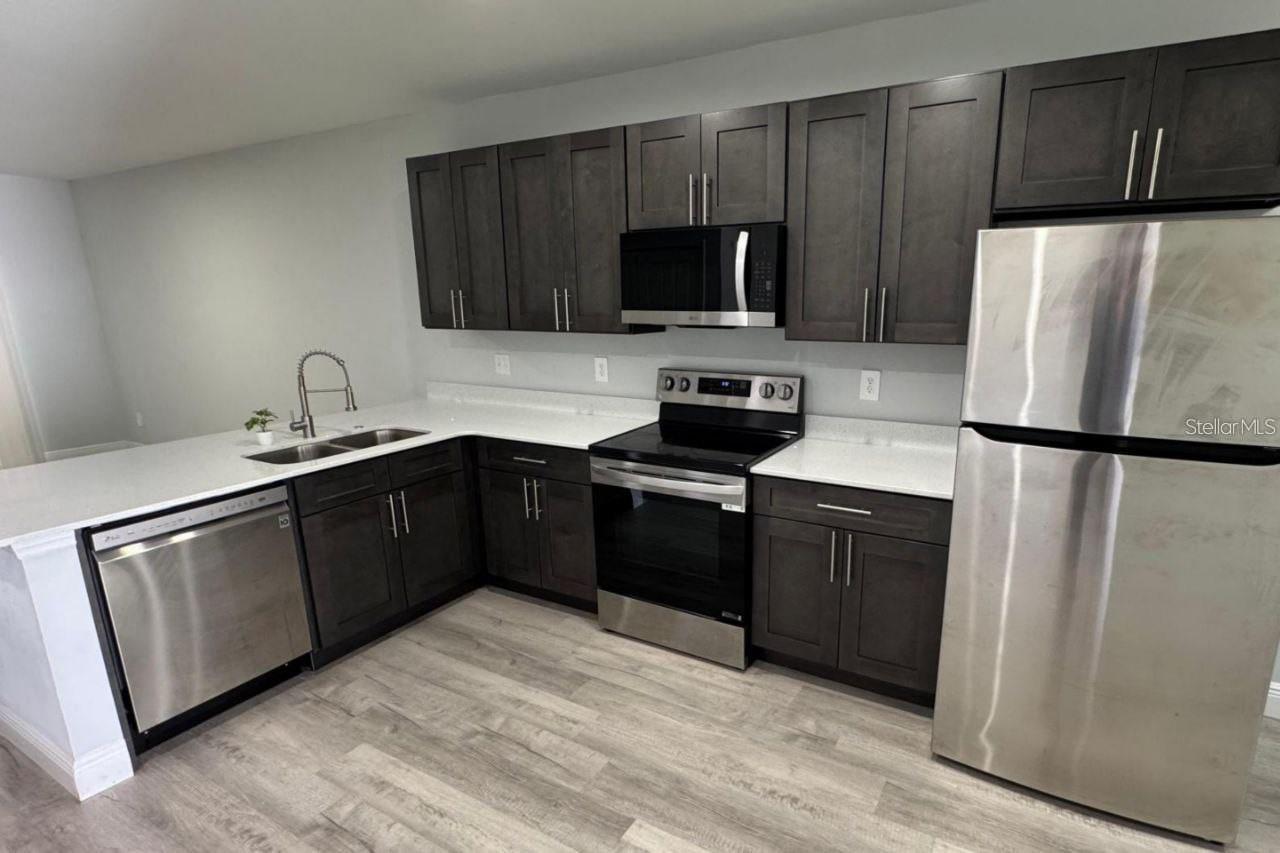 985 57th Court, FL