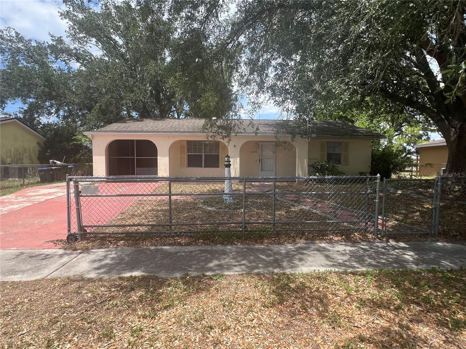 8250 Lombra Avenue, FL