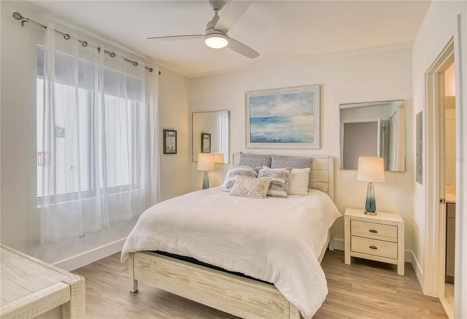 1709 Tamiami Trail, FL