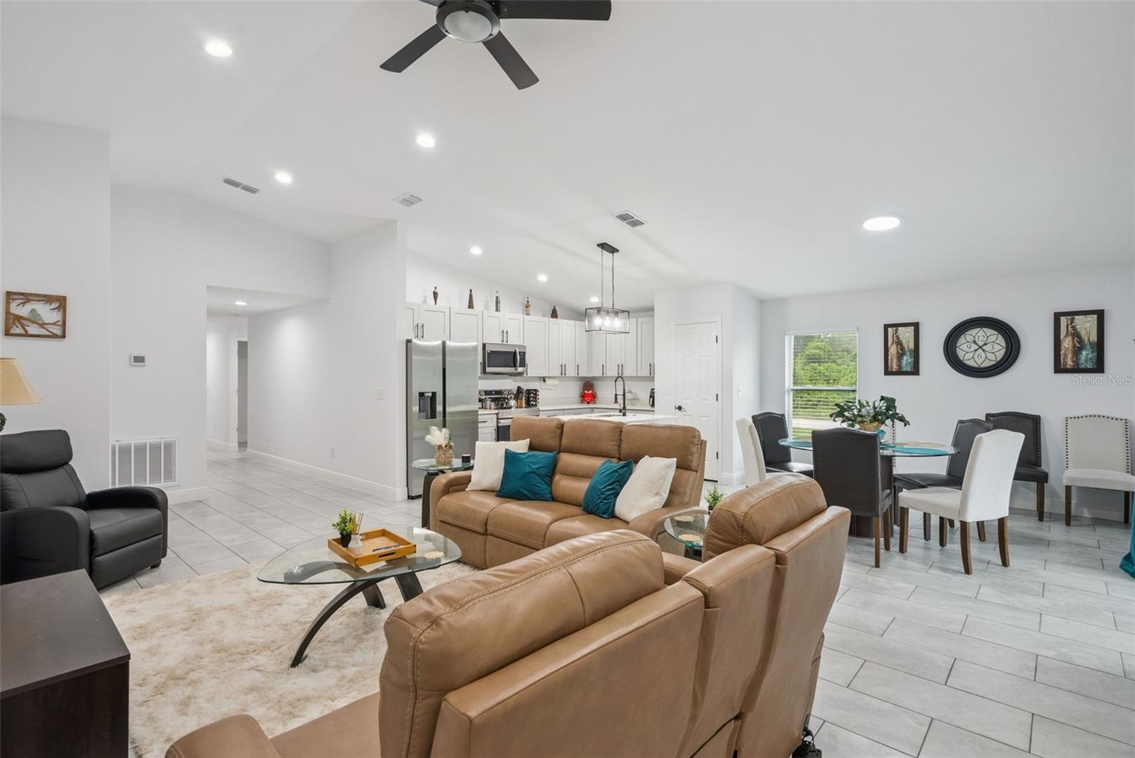 1195 8th Avenue, FL