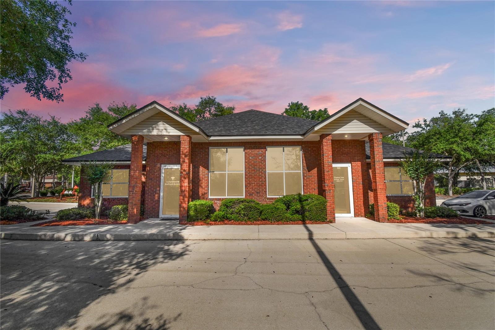 1555 Kingsley Avenue, FL