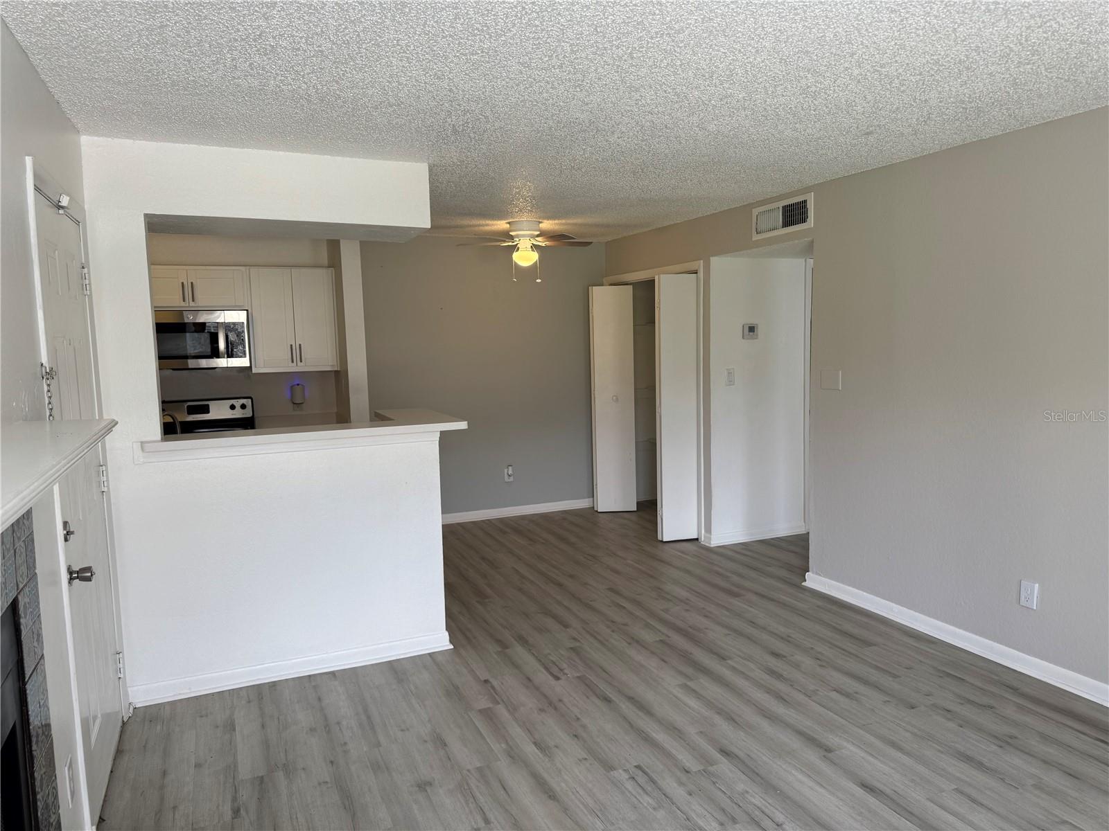 5540 Devonbriar Way, FL