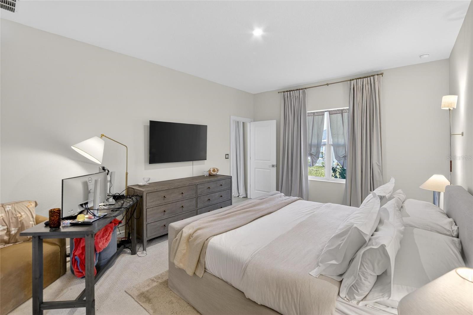 6196 Hidden Branch Drive, FL