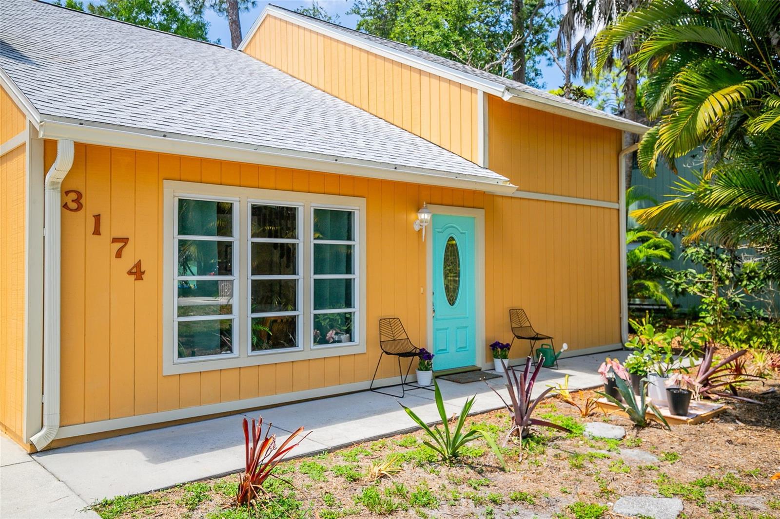 3174 Peachtree Street, FL
