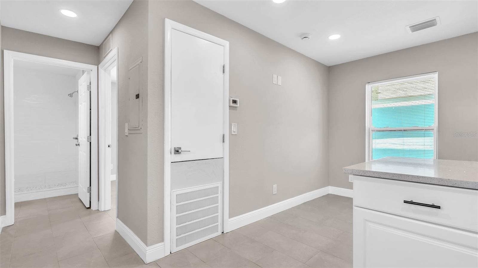 2651 1/2 2nd Avenue, FL