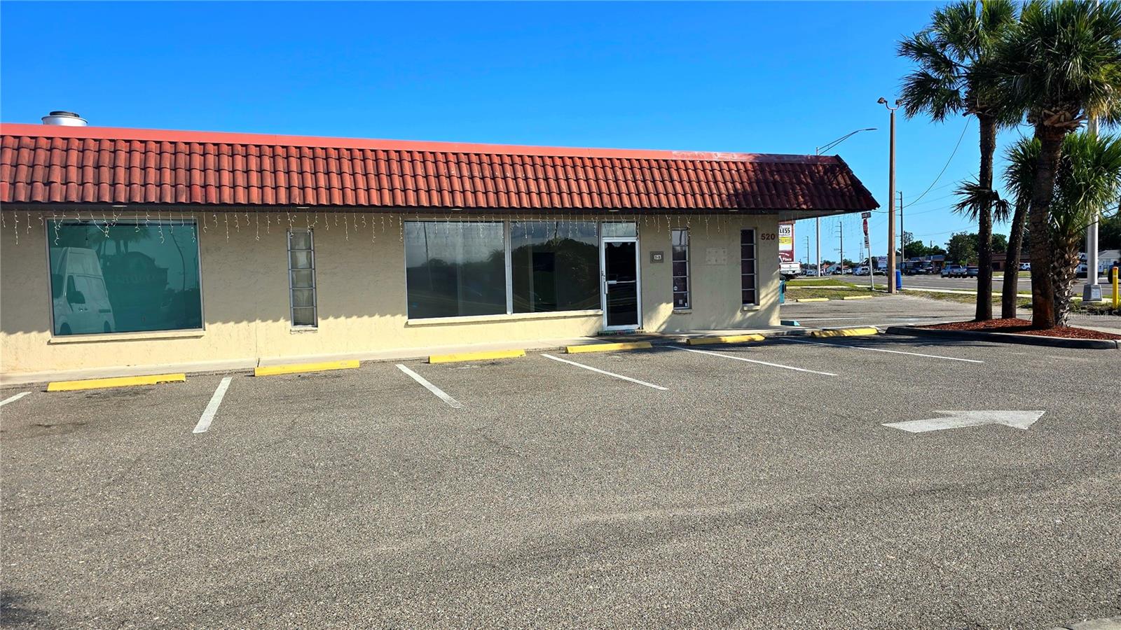 530 Us-41-Byp, FL