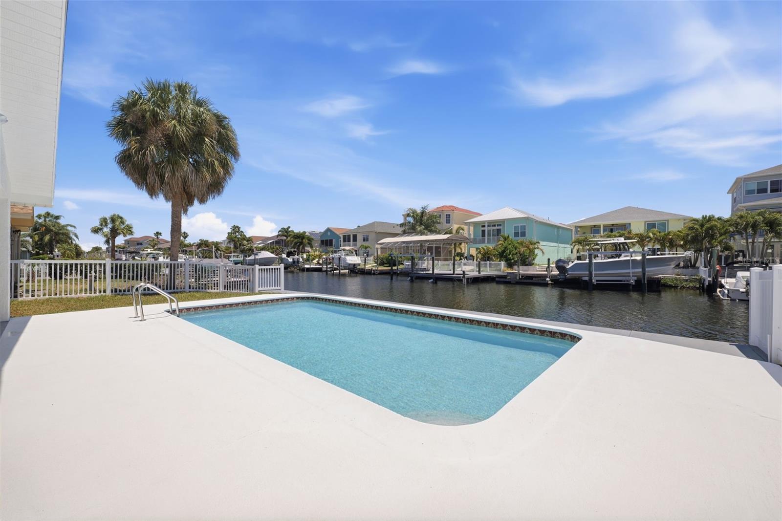 4673 Dewey Drive, FL