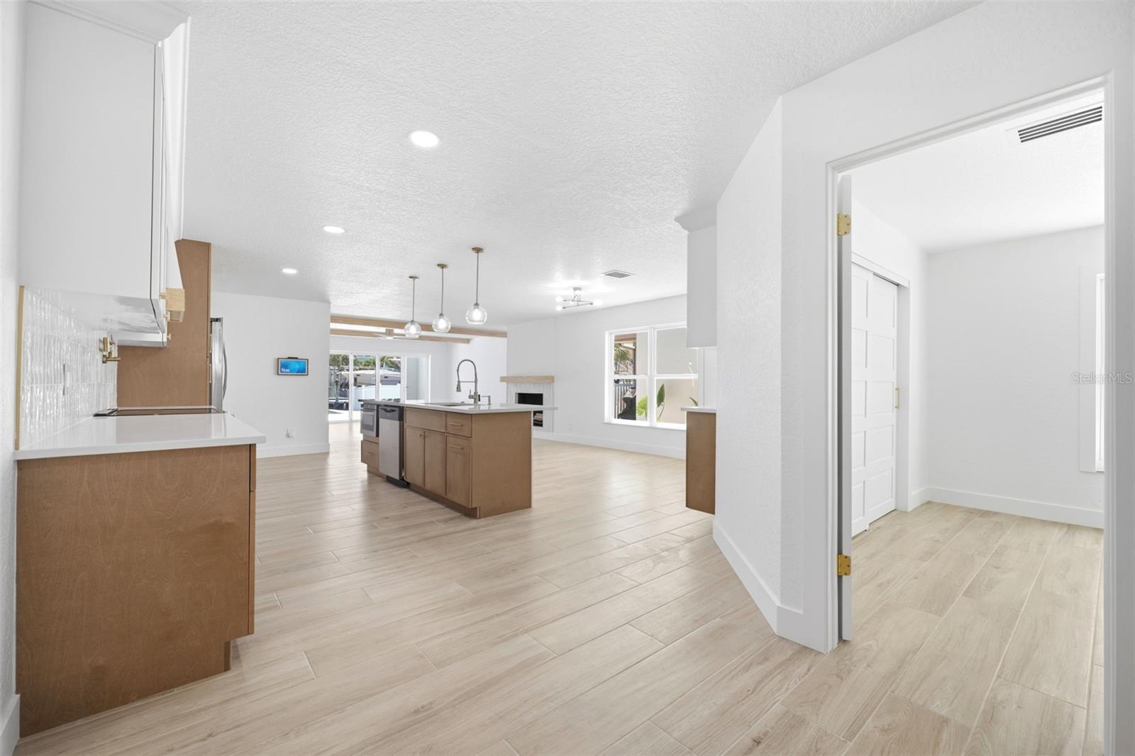 4673 Dewey Drive, FL