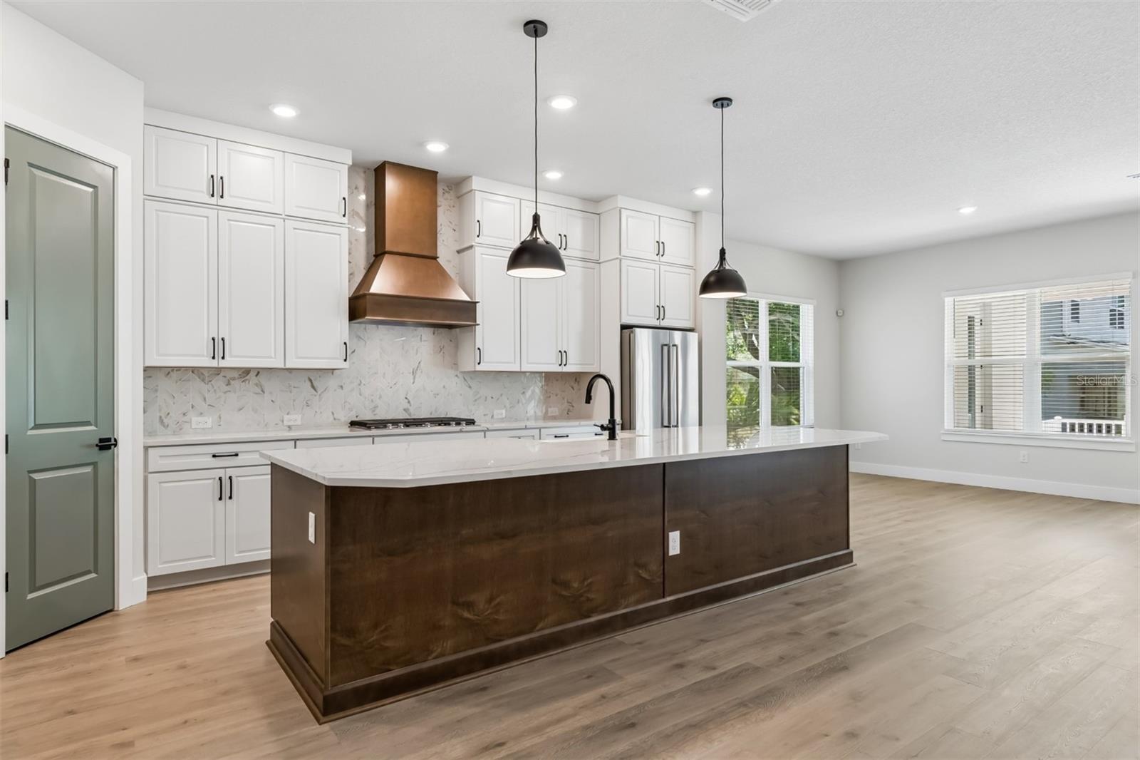 4718 Kensington Circle, FL
