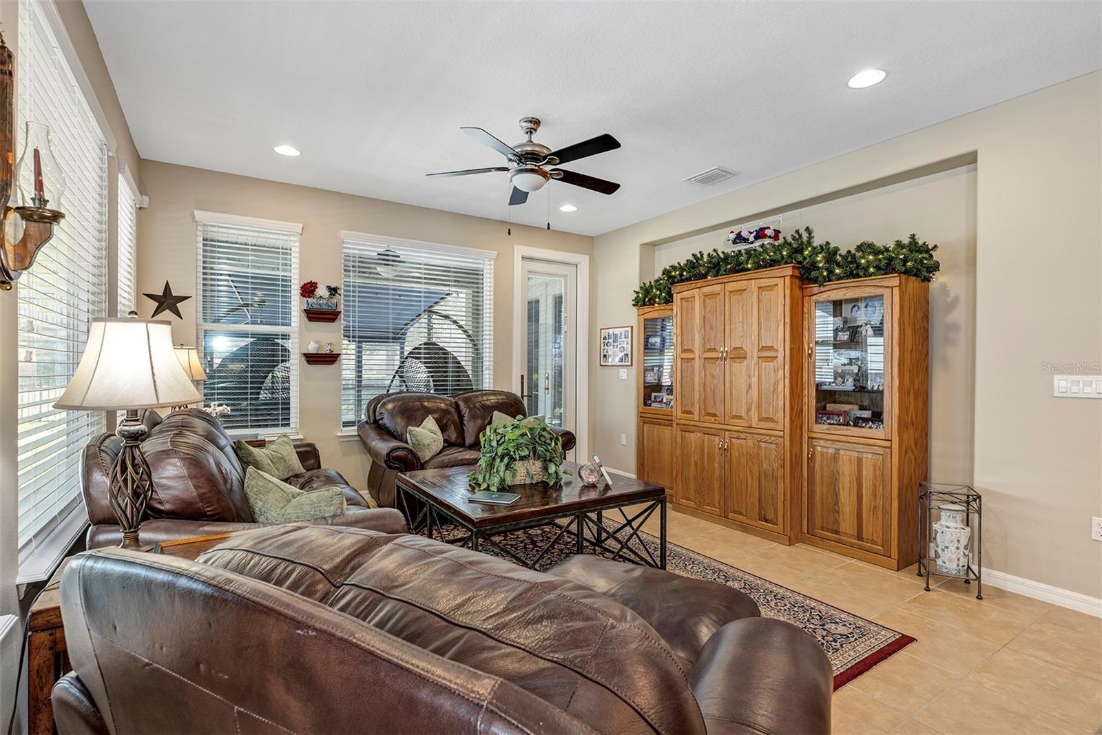 340 Alcove Drive, FL